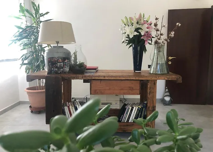 Casa Elisa Dimora Urbana Πανσιόν Μόντενα