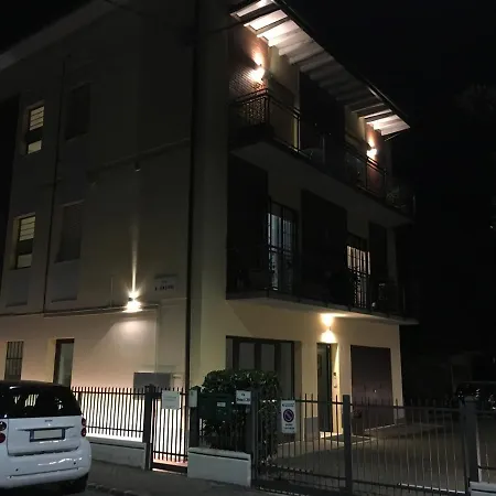 招待所 Casa Elisa Dimora Urbana 摩德纳